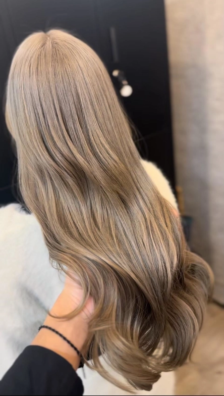 ブリーチなしで垢抜ける!20代・30代別おすすめヘアカラー10選|髪色選びの完全ガイド