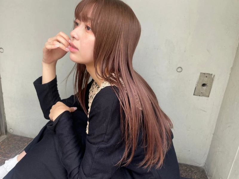 白髪染めを続けると髪はどうなる?正しいケア方法を美容師が解説